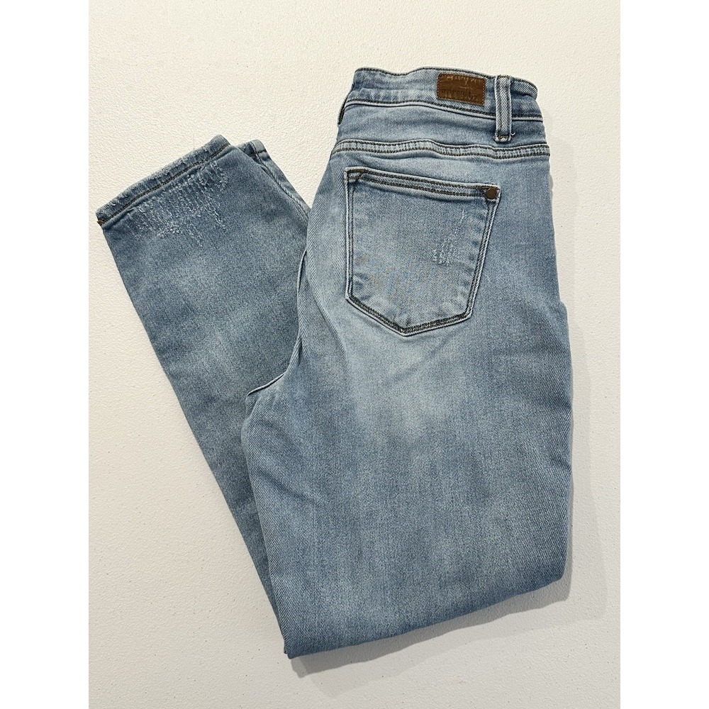 Judy Blue Jeans 5/27 High Rise Destroyed Boyfriend Fit JB82170LT Light Wash - Picture 9 of 16